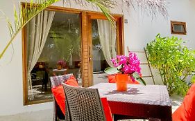 Villa Kudi Maldives Guest House Thulusdhoo