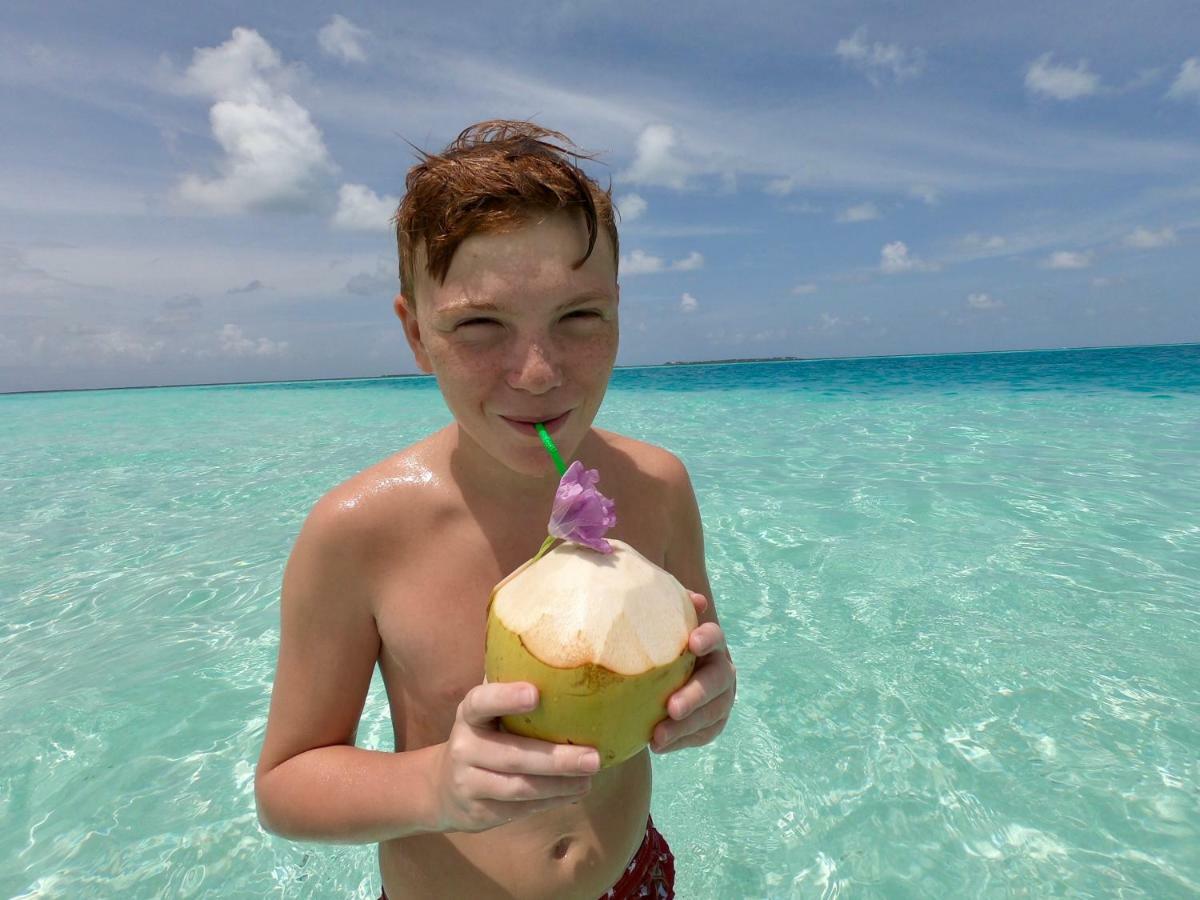Villa Kudi Maldives Guest House Тулусду Экстерьер фото